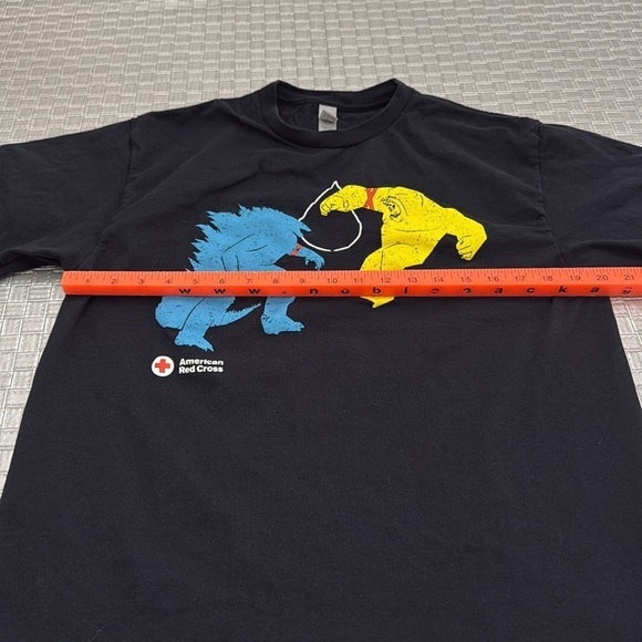 American Red Cross GODZILLA x KING KONG New Empire Movie Promo T-Shirt size L - Picture 6 of 7